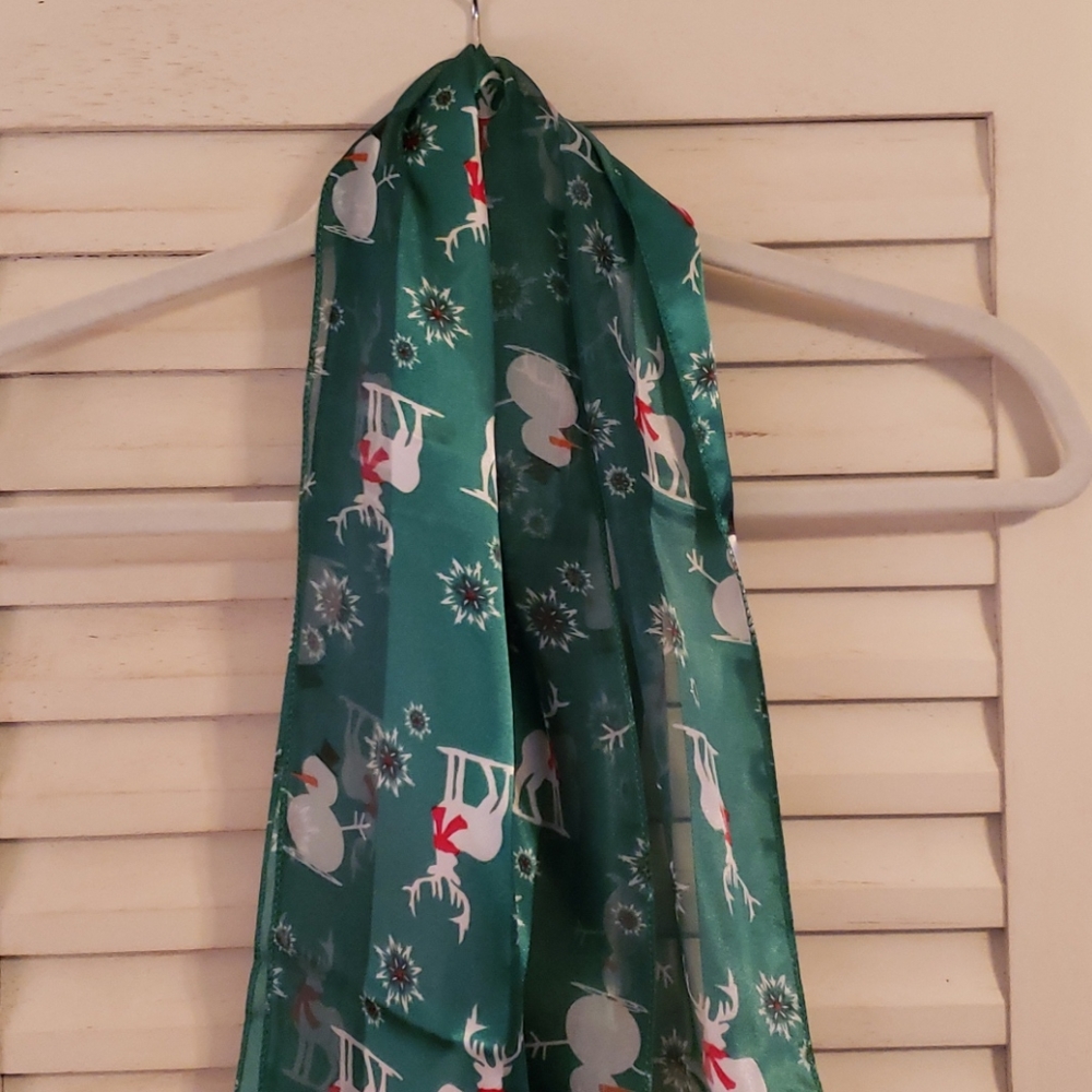 Holiday inspired scarf , 100% polyester, 13W - 60L